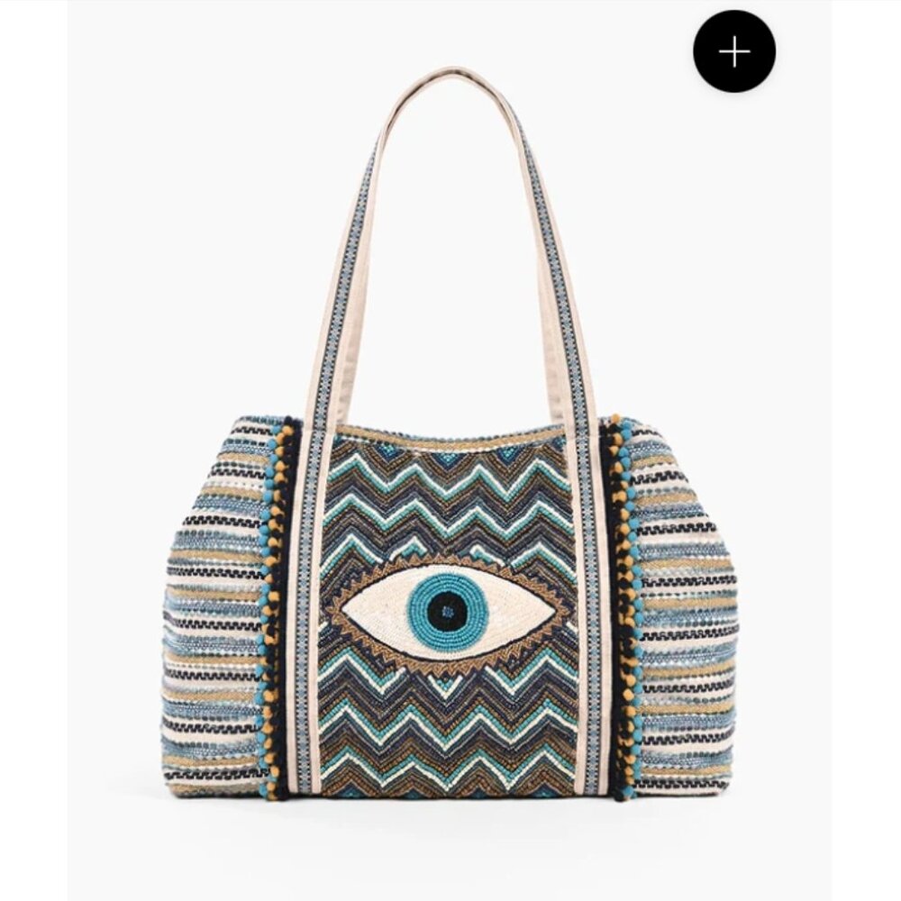 NWT AMERICA AND BEYOND TOTE